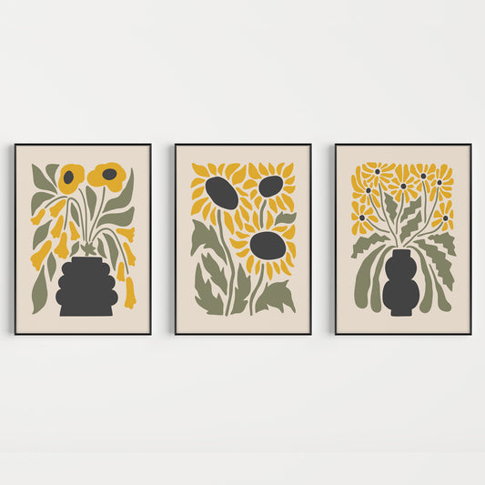 Green and yellow flower prints in a minimalist style, set of 3