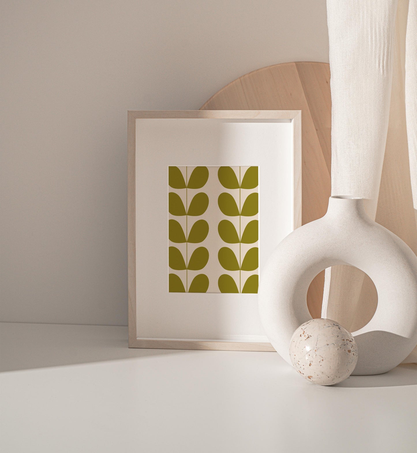 Minimalist Leaf Print in a Scandinavian Style